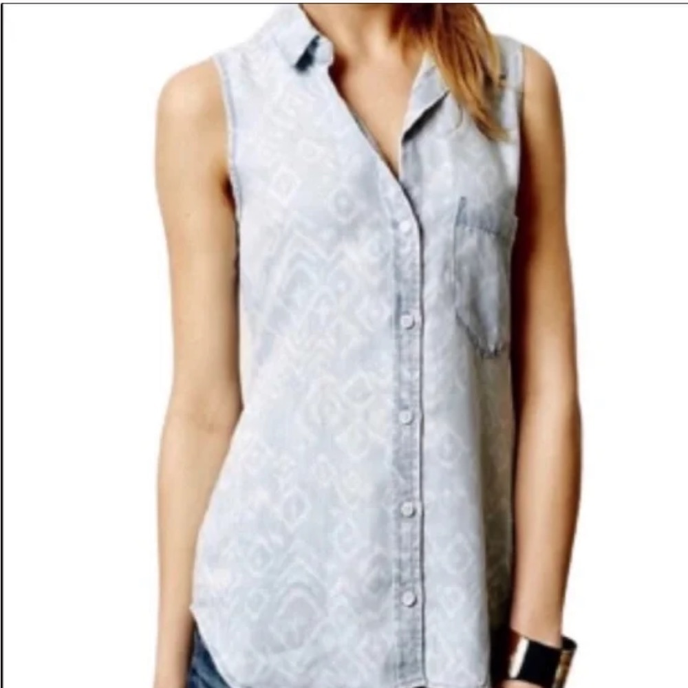 Anthropologie Cloth and Stone IKat Denim Chambray Sleeveless Top